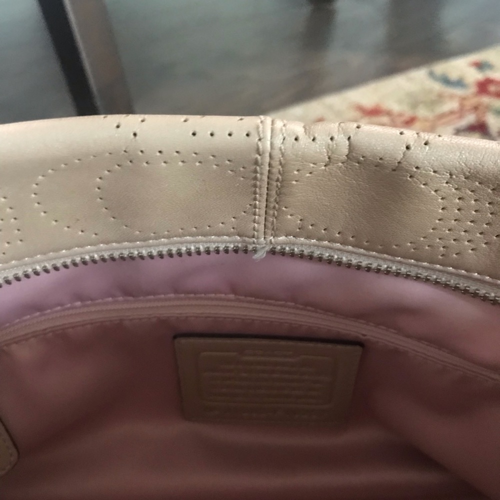 Coach leather cross body purse - Picture 6 of 15